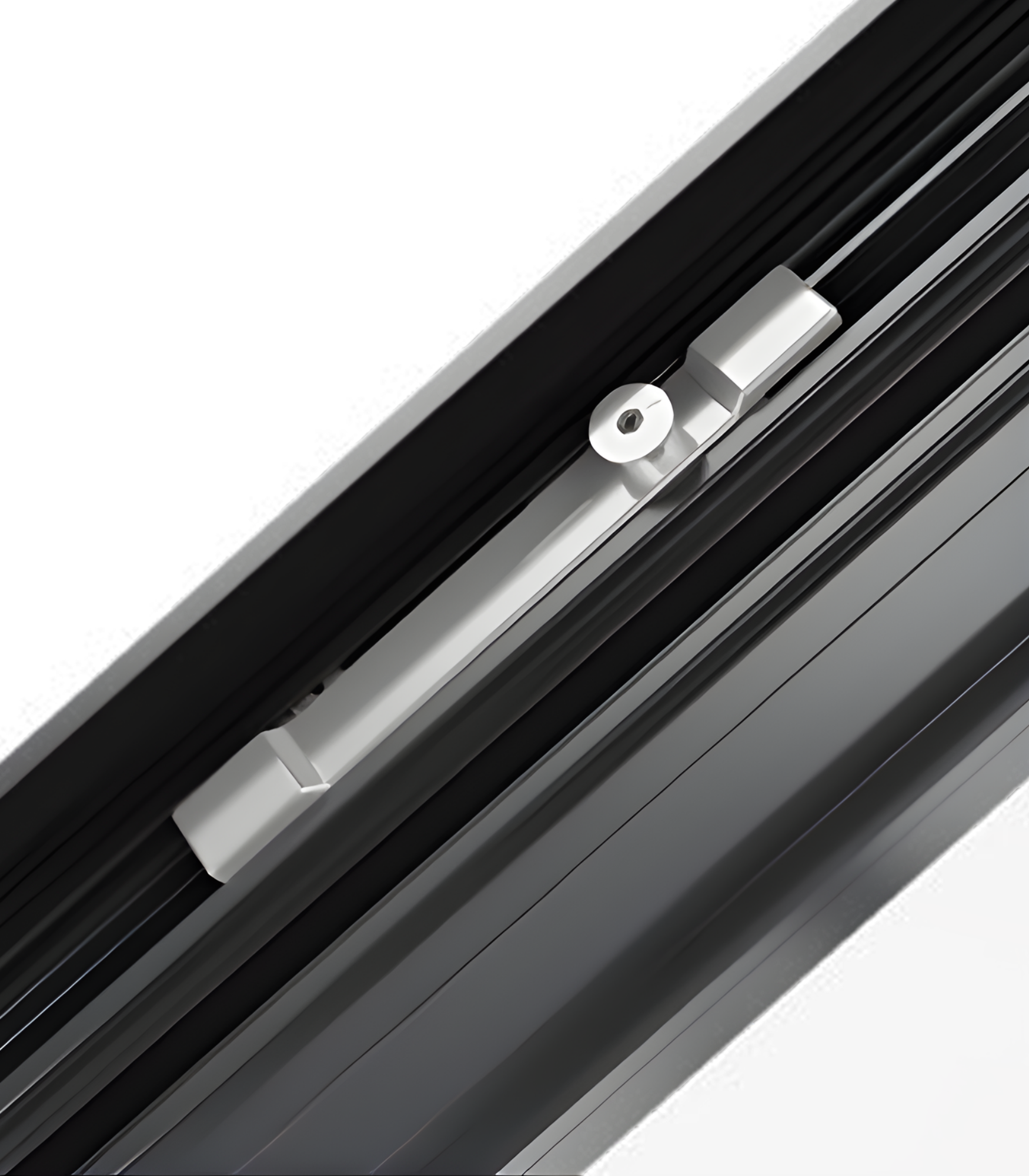 VLX 80 Awning Window in Orlando, FL | Hale Windows Orlando - detail 4